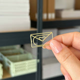 Letter paper clips - Gold - 5 pieces